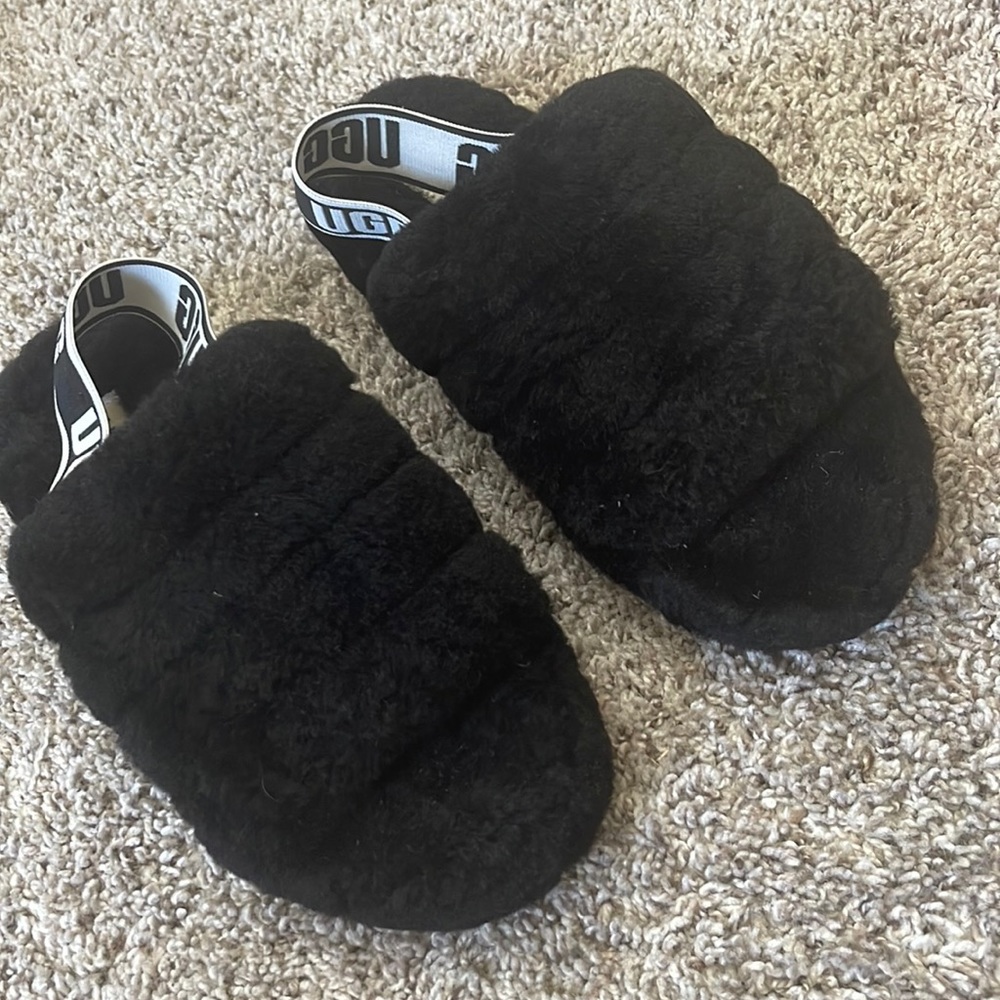 Ugg slides